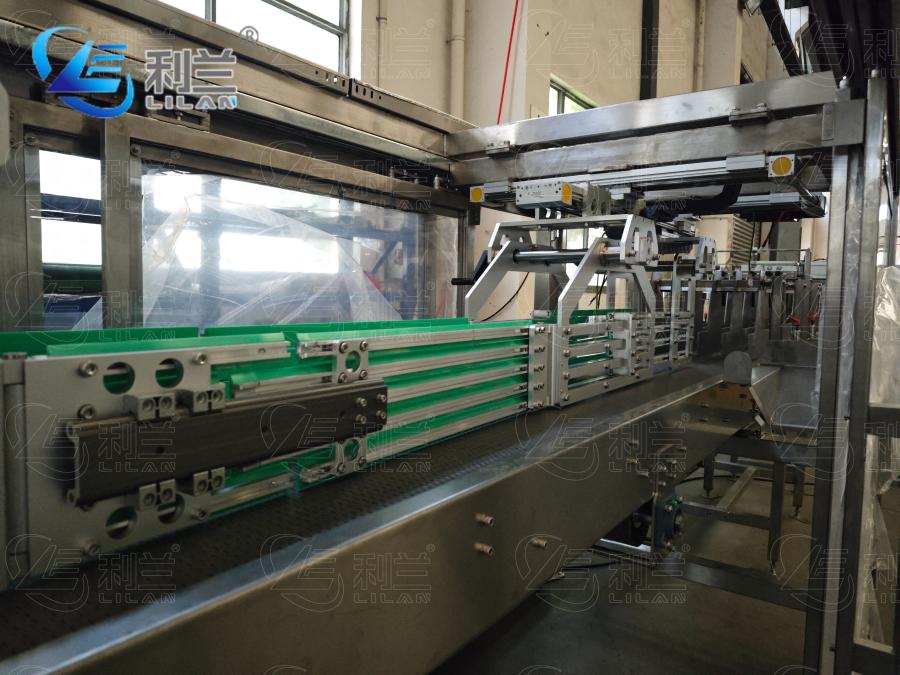 Drop Type Wrap Around Case Packer-1